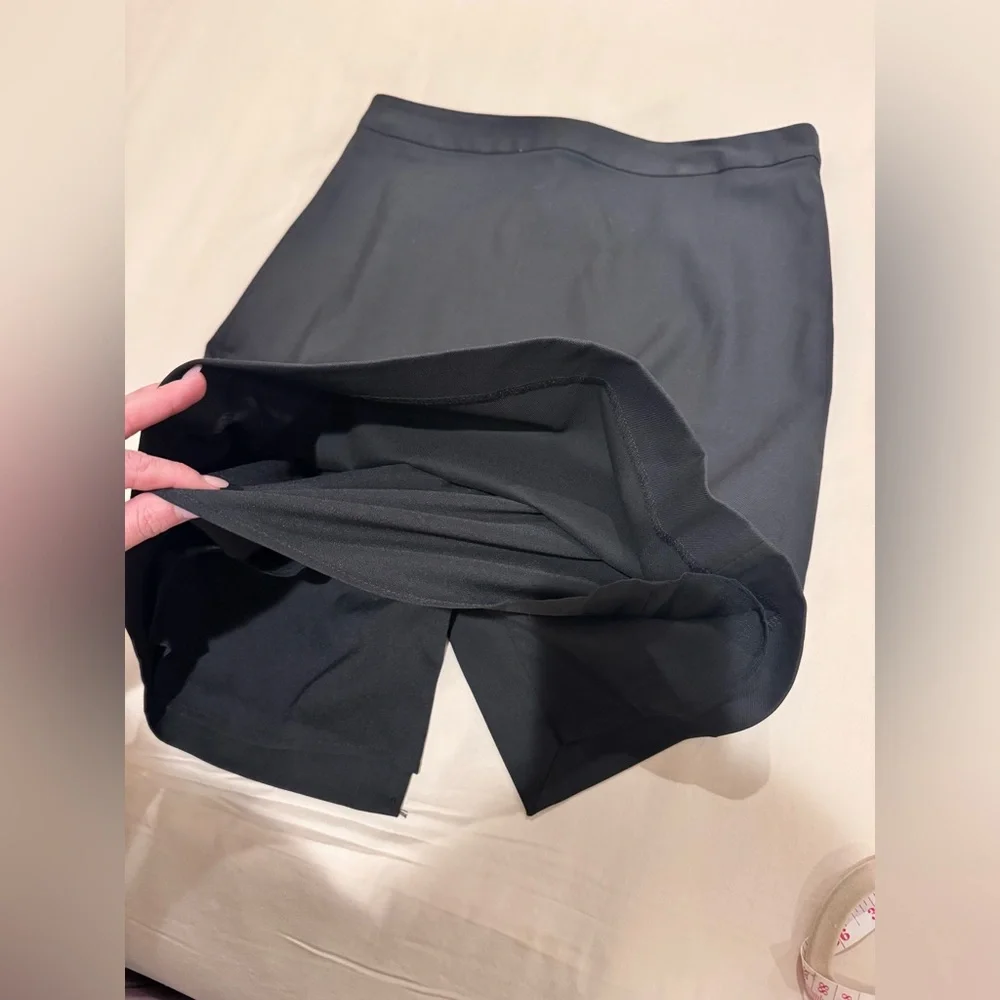 Banana Republic Suit Pencil Skirt - Black - size 8